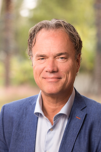 071-MSXHeadshots-8982_small